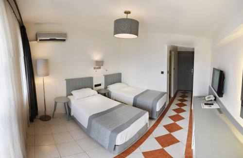 Altınyunus Mahallesi Hotel | Arinnanda Hotel Cesme