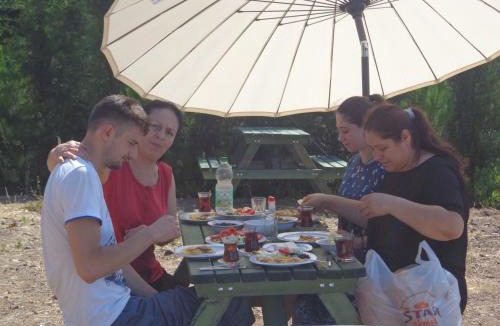 Kumluca Bed & Breakfast | çiftlik tepesi pansiyon