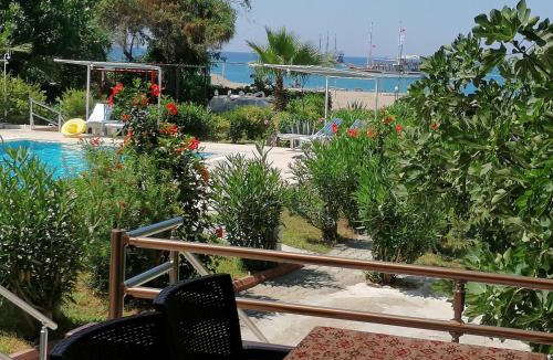 Kizilot Hotel | Hotel Grün