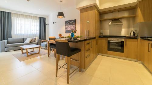 Kusadasi City Centre Resort | Ramada Resort Kusadasi & Golf