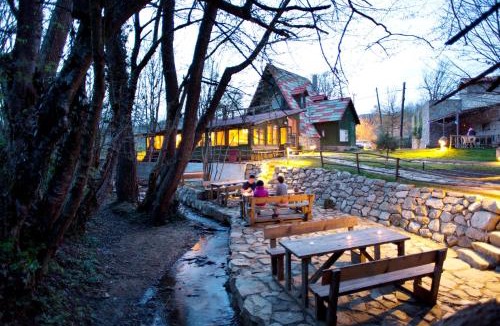 Mengen House | Hindiba Doga Evi