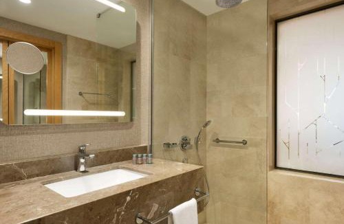 Seyhan Hotel | Ramada Hotel & Suites by Wyndham Adana