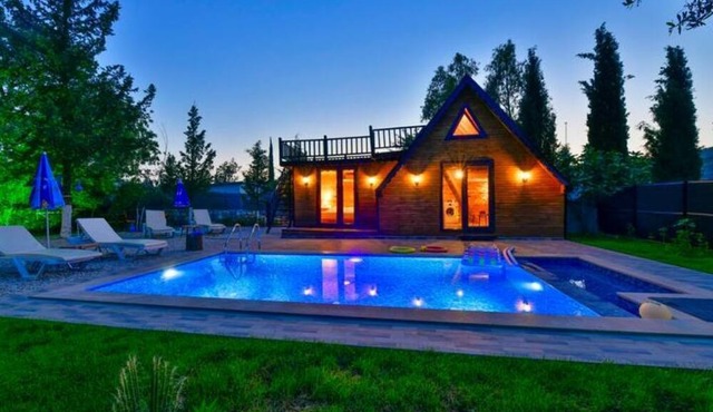 Tiny Escape with Pool in Fethiye