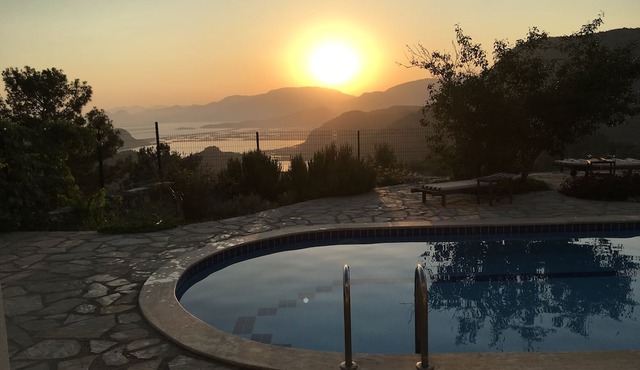 Amazing sea view Villa with Private Salt System Pool - 8 Sleeps- in Mugla