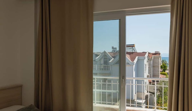Kumada Hotel Beach in Ayvalik