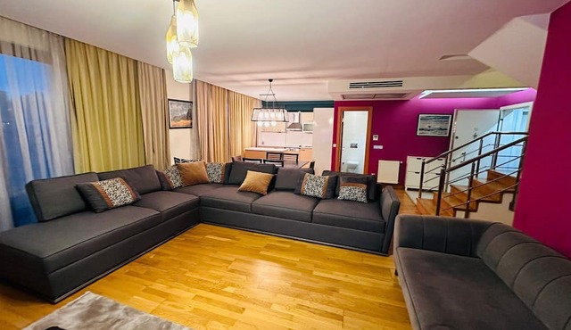 TAKSiM PERFECT RESİDENCE, 3 BEDROOMS, 140 SQUAREMETER, POOL GYM SAUNA Wifi in Istanbul