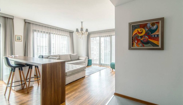 Modern Flat near Sapphire Shopping Mall in Istanbul
