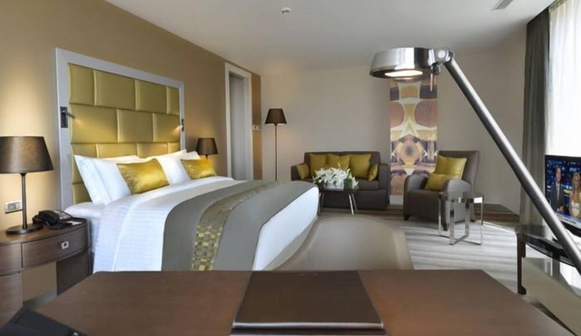 Melis Hotel