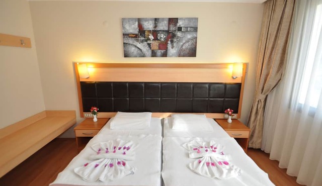 EcemHotel