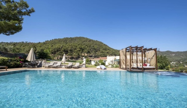 Flat with Shared Pool in Marmaris in Marmaris