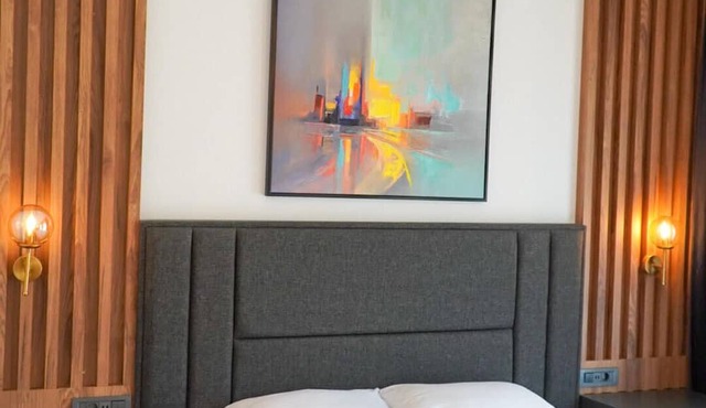 La Vida Hotel