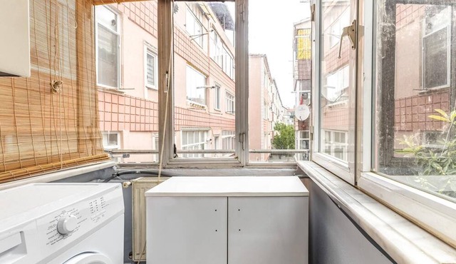 Fully Furnished Cozy Flat Near Marmaray Stop in Istanbul