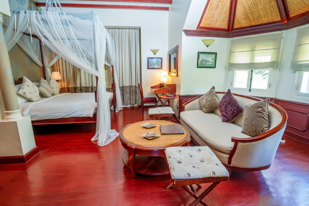Sea View Flat with Shared Pool 5 min to Beach