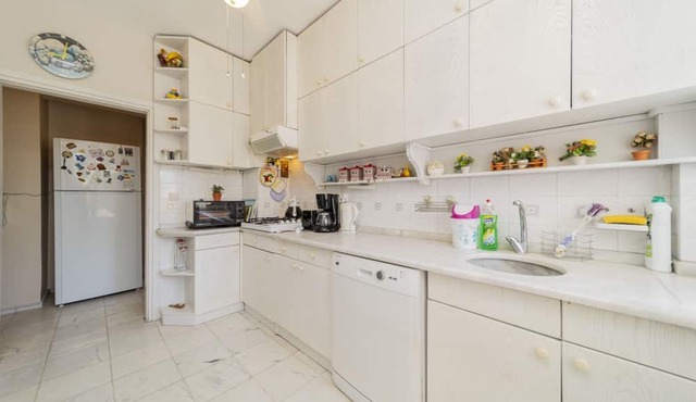 Flat w Balcony Fireplace 5 min to Beach in Antalya