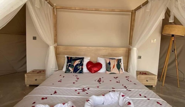 Kabak Freedom Deluxe Hotel