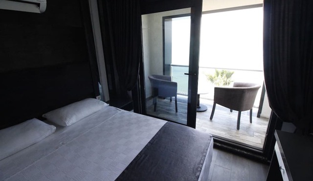 Avsa Extra Vagant Hotel