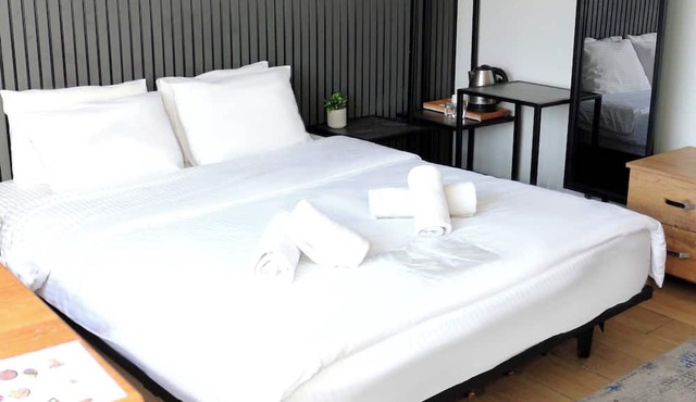 Big Life Hotel