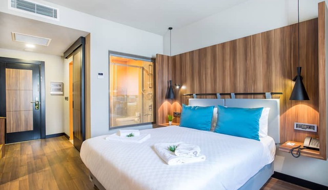 Signature Hotels & Spa