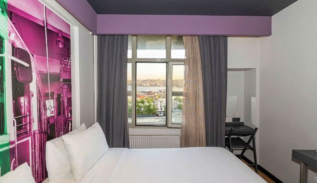 Tulip City Hotel & SPA