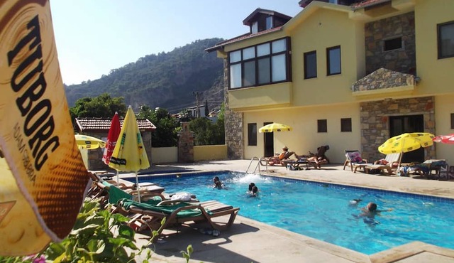 Ada Apart Hotel