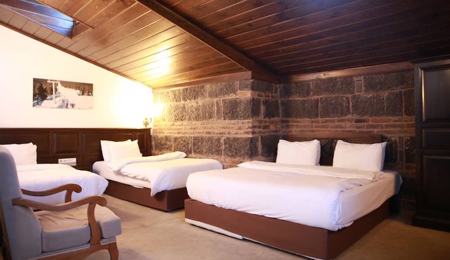 Cheltikov Hotel in Kars