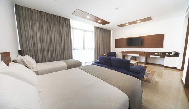 Carissa Hotel