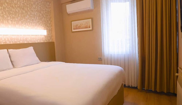 Esin Hotel