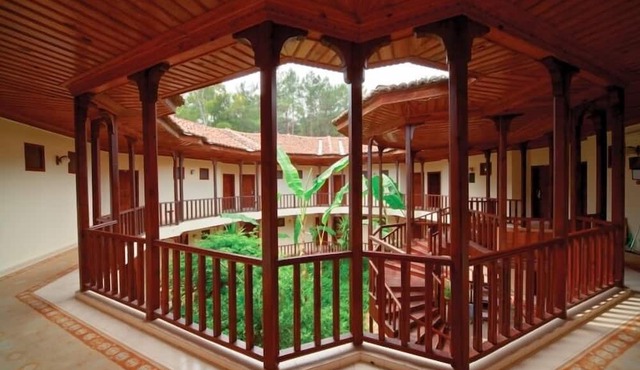 Yucelen Otel