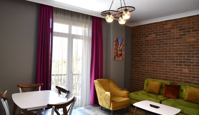 Zeytin Arasi Apart Otel