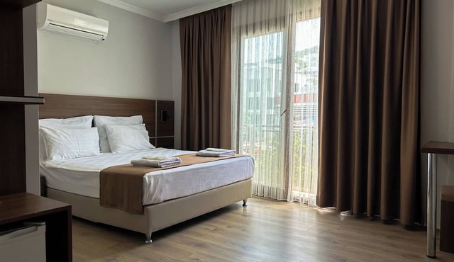 Gulluk Life Hotel