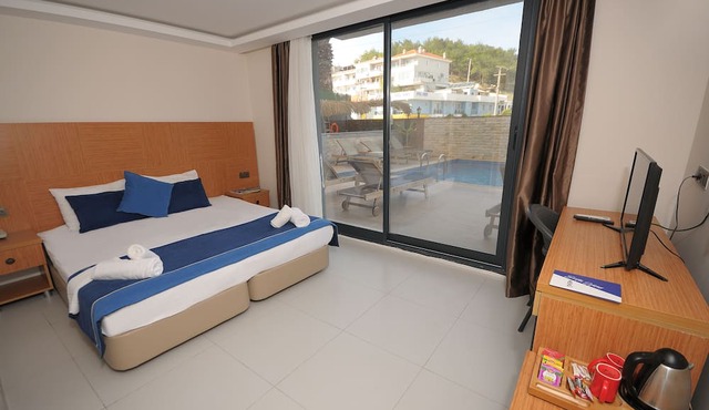 Saatli Hotel in Cesme