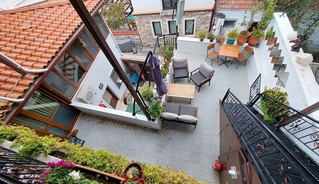 Ena Serenity Boutique Hotel