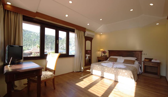Alarga Sail Boutique Hotel & Yacht Club