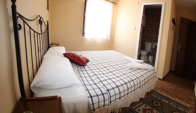 Tuncay Pension