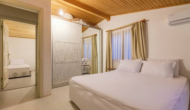 Etenna Beach Bungalows in Kemer