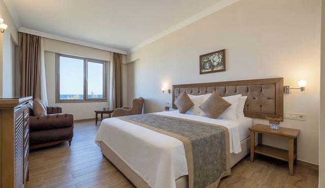 Cinarli Kasri Hotel in Gökçeada