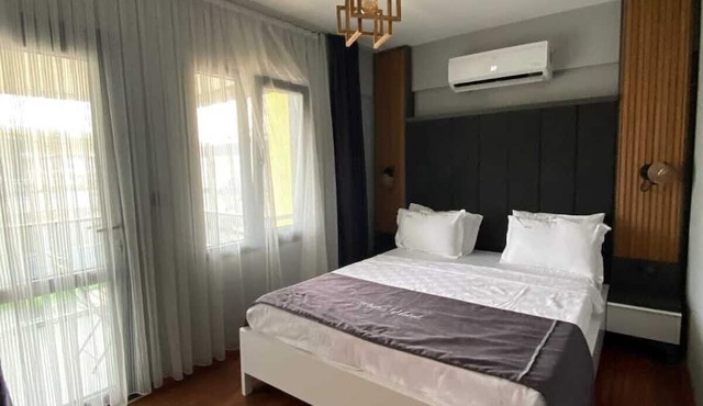 Rodis Hotel