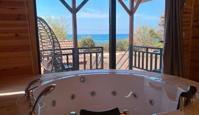Karaöz Ada Bungalows & Villa