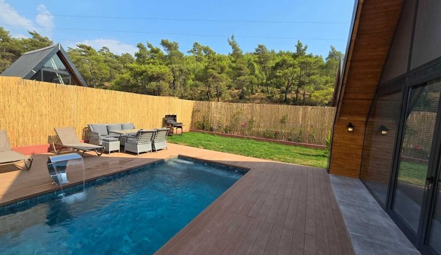 Rest Bungalow