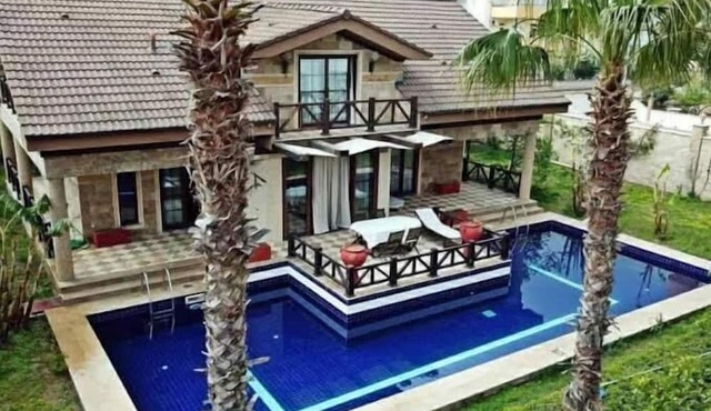 Tulpar Ay Villaları in Kemer