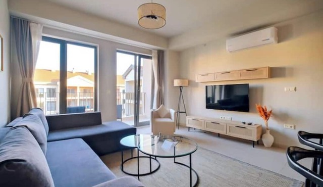 Bliss - 2BR Modern Flat in the City Center in Serdivan