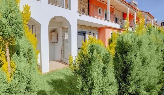 Vacation Flat w Sauna in Alacati, 5 min to Beach in Izmir