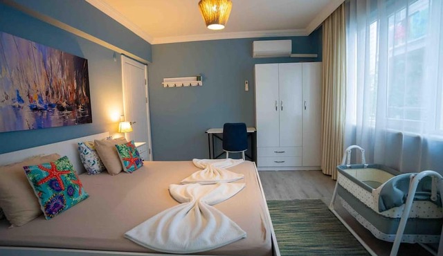 Stunning Seaside Retreat w Balcony 1 min to Beach
