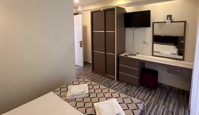 Hotel Falcon Home