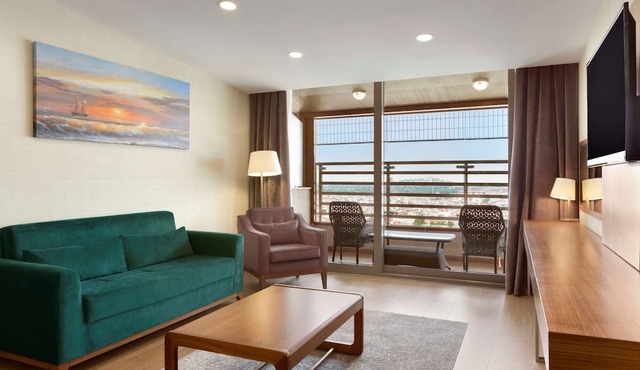 Ramada By Wyndham Bursa Çekirge Thermal & Spa in Bursa