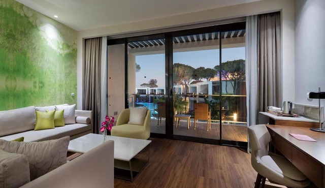 Trendy Lara Hotel