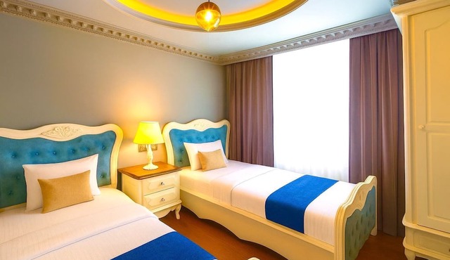 Real King Residence