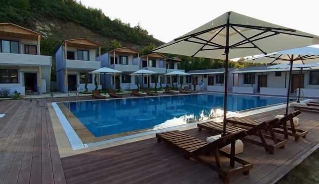Arsuz Suit House