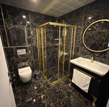 Venek Villa Suit in Pazar