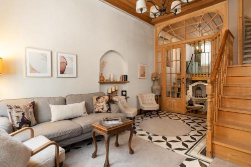 Historic 4BR Balat Mansion with Full AC in Istanbul